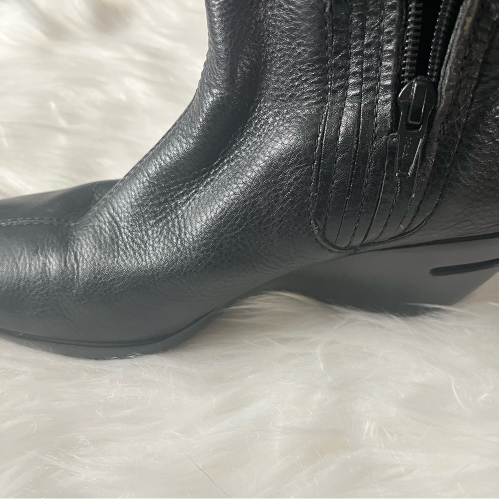 Cole Haan Nike Air Soft Black Leather Mid calf boot with zip.